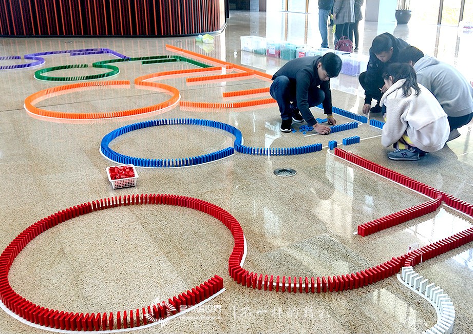 “世界級”用友，2019新員培訓“再出發”挑戰多米諾