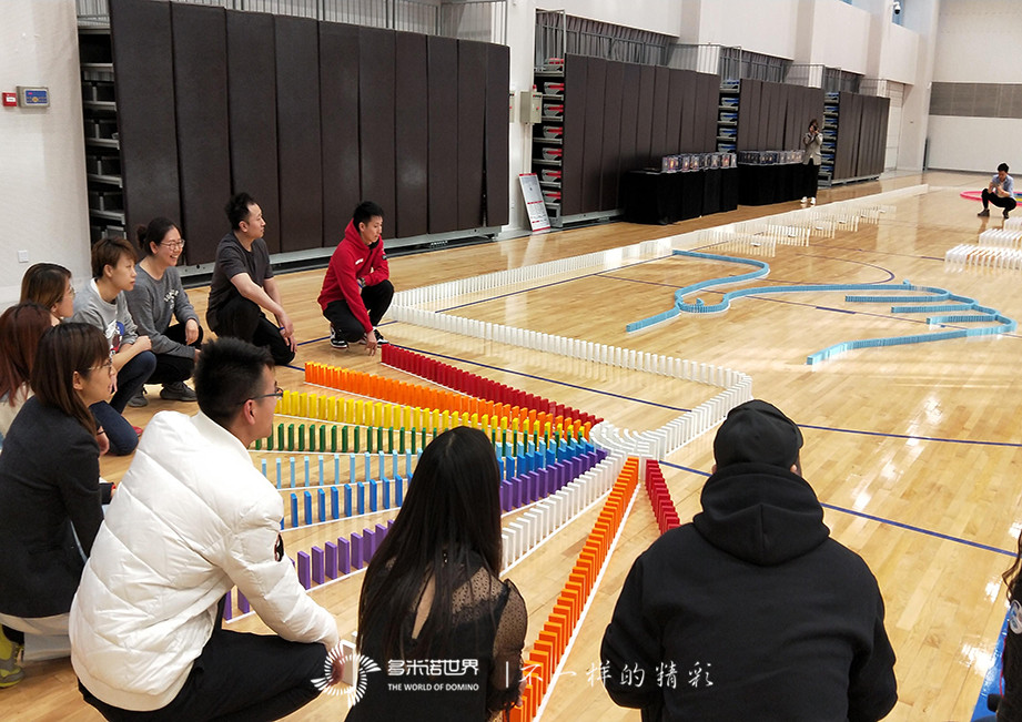 多米諾團隊大挑戰開啟繽客網 “好評住宿獎”頒獎典禮