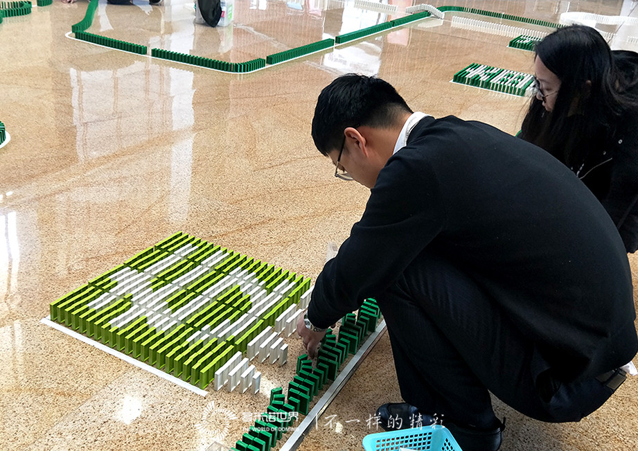 “世界級”用友，2019新員培訓“再出發”挑戰多米諾