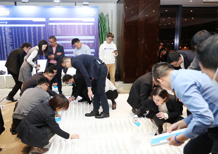 多米諾五地云挑戰(zhàn)，拜耳為贏而戰(zhàn)